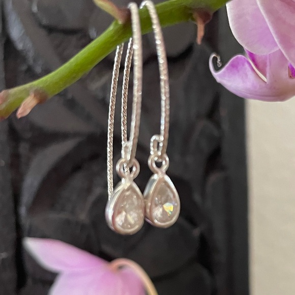 CUBIC ZIRCONIA TEARDROP Sterling Silver Earrings - Picture 2 of 2